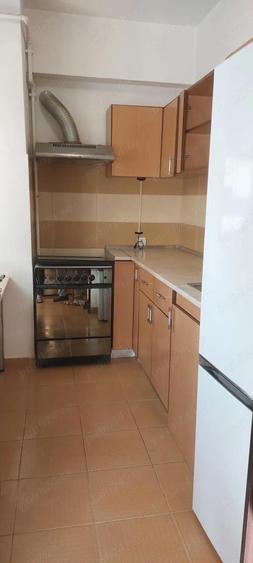 Vand garsoniera zona Sisesti - 3