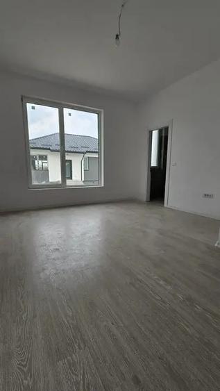 Casa singur curte /mutare imediata-Tunari Comision 0% - 6