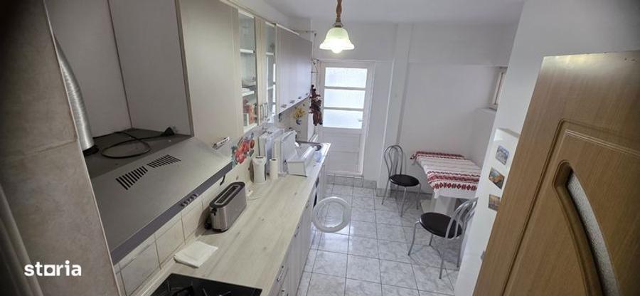 Apartament decomandat - 3