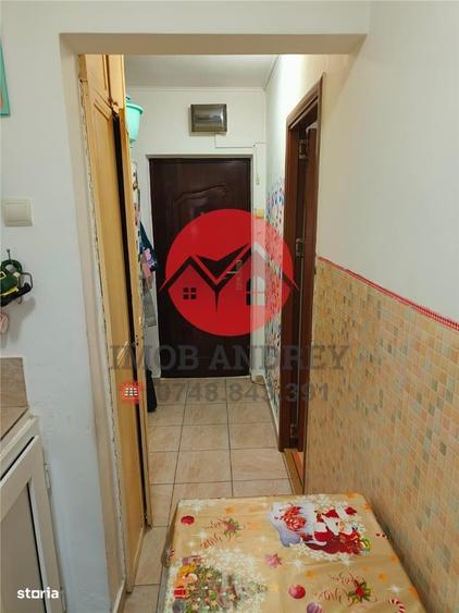 artament 2 camere semidecomandat etaj 3 zona Rosmarin - 2