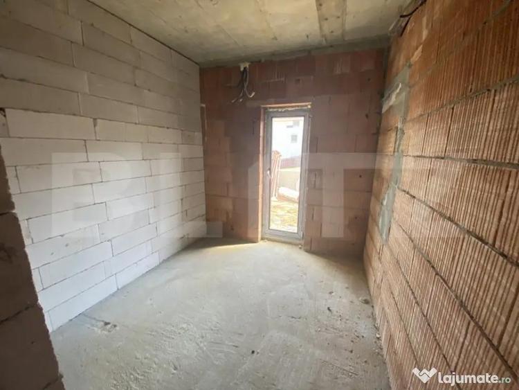 Apartament cu 3 camere, 40 mp, decomandat, zona Porolissum - 8