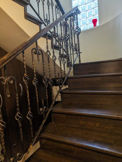 Eleganta si generoasa,robusta,str.linistita,sens unic,curte verde,intimitate,lux - 18