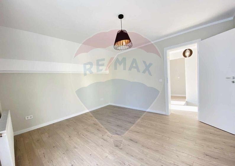 Casa de vanzare! - 2