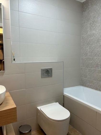 Apartament 3 camere mobilat | Parcare inclusa | Parcului 20 | Piata Presei - 10