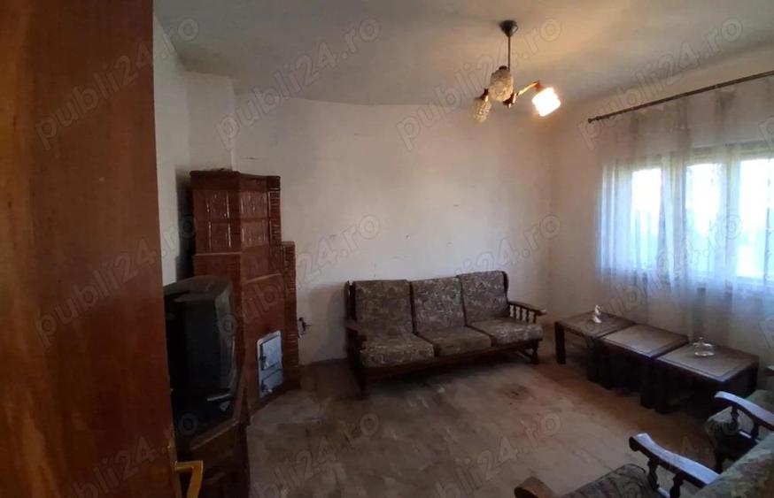 Casa de vanzare in Tintea , Baicoi - 3