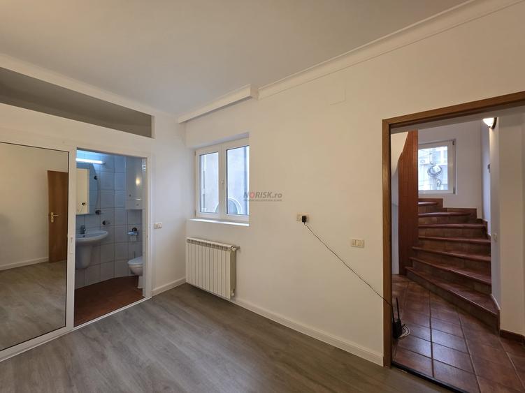 Townhouse urban renovat | Parcul Carol – Rond Regina Maria - 9