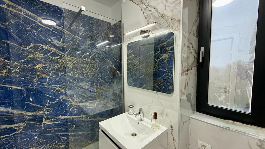 Apartament cu 3 camere si 2 locuri de parcare in Mamaia frontal la MARE - 14