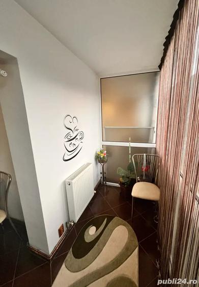 apartament cu 3 camere - 1