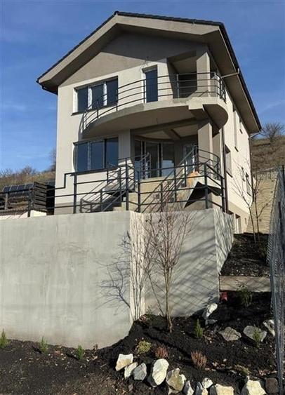 Casa Individuala Demisol+Parter+Etaj situata in Chinteni! - 8
