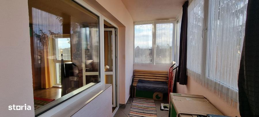 Ap. 2 camere 57 m2 utili in vila la et.1 cu loc de parcare ?i curte - 2