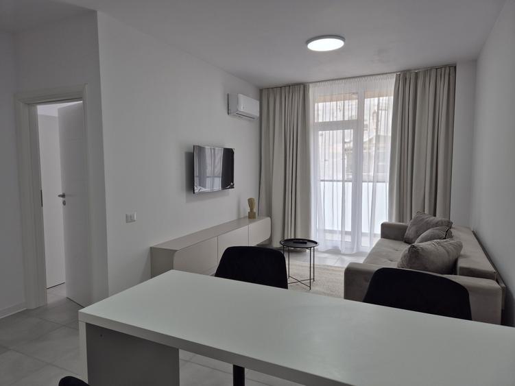 Proprietar inchiriez apartament 2 camere si parcare Campeador City - 2