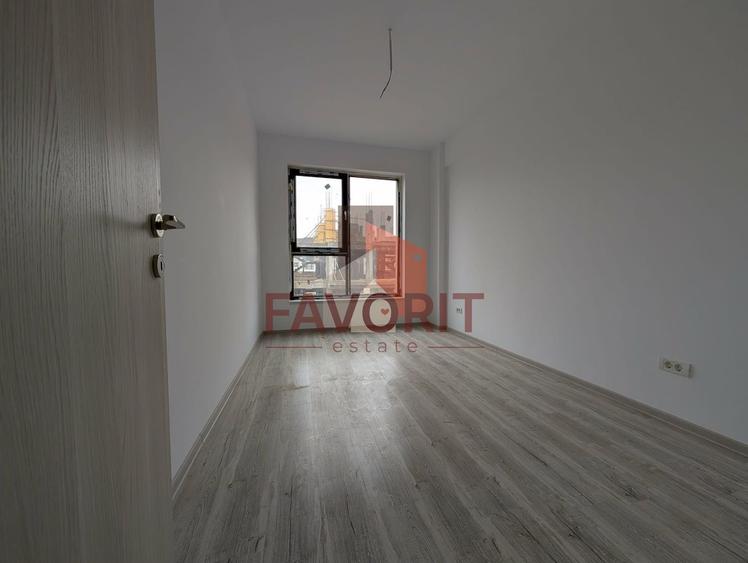 Langa ESO. 73 mp. Bloc nou cu lift. - 3