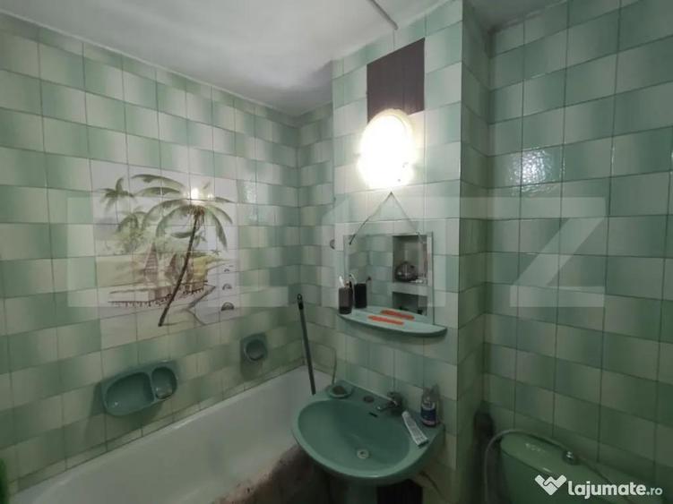 Apartament cu 4 camere, 88 mp, etaj intermediar, pe B-dul Da - 14