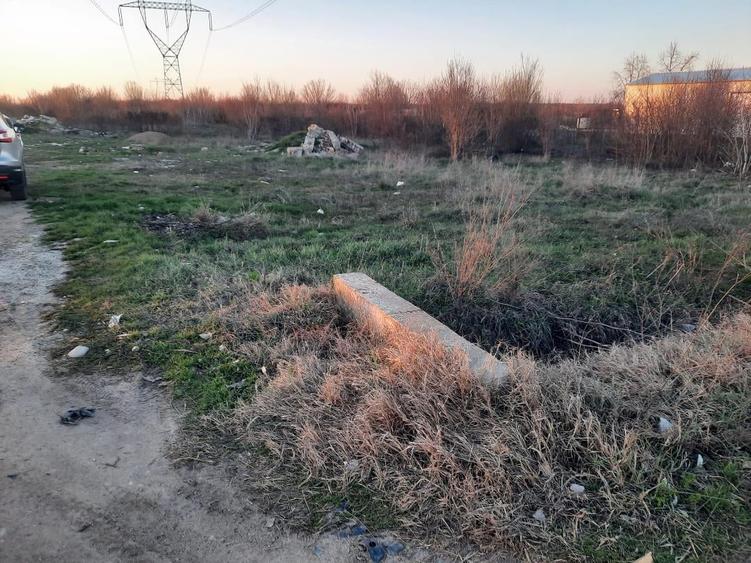 FARA COMISIOANE la sosea teren intravilan 7650mp utilitati aproape merita vazut - 2