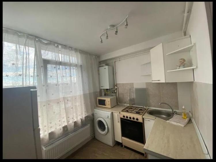 Garsoniera mobilata si luminoasa  Astra - 1