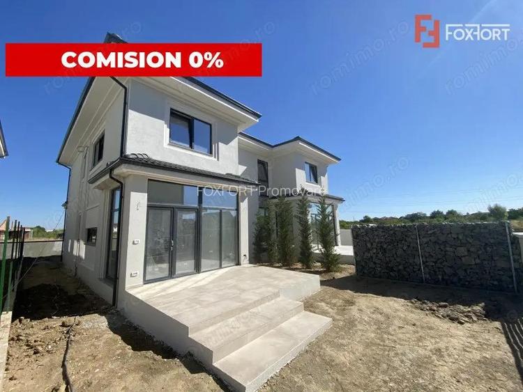 Duplex spatios, cu 5 camere in Ghiroda, V2708