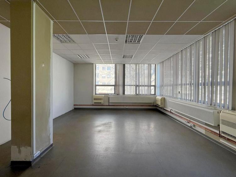 Spațiu de închiriat – aproximativ 300 mp utili - 2