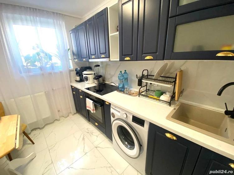Apartament 2 camere, Pia?a 1 Decembrie pozi?ie excelenta, ideal locuire sau investi?ie - 8