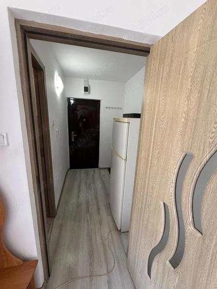 Ofer spre inchiriere garsoniera confort 1 - 6