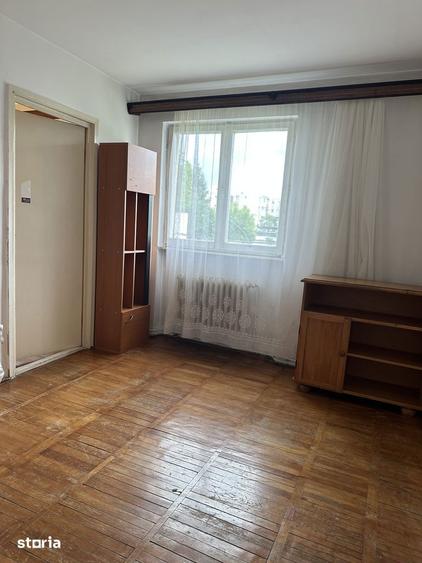 Apartament de vanzare,3 camere - 2