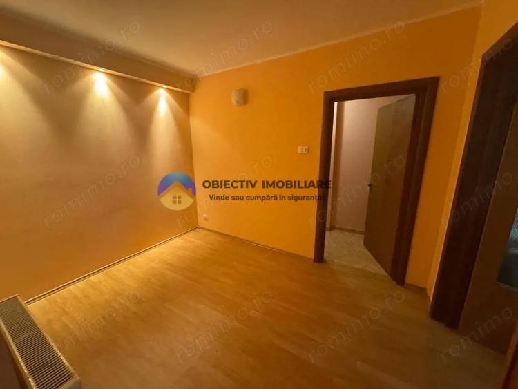 Apartament 3 camere de vanzare- Maratei/ Scoala nr.2 - 10