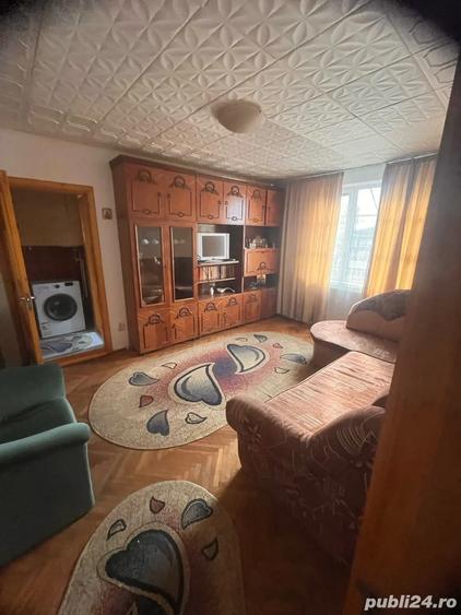 inchiriez apartament 2 camere zona Dunarea,et4 - 5