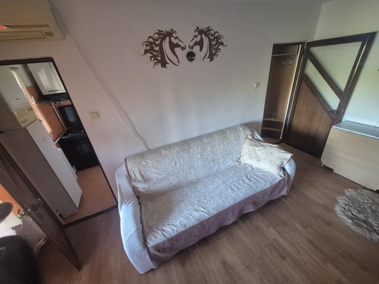 Apartament cu 2 camere nedecomandat în Tătărași