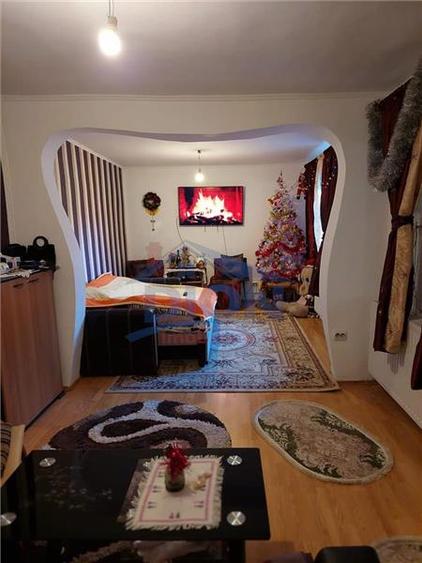 Casa si teren  in Tei -  Petricani - 2