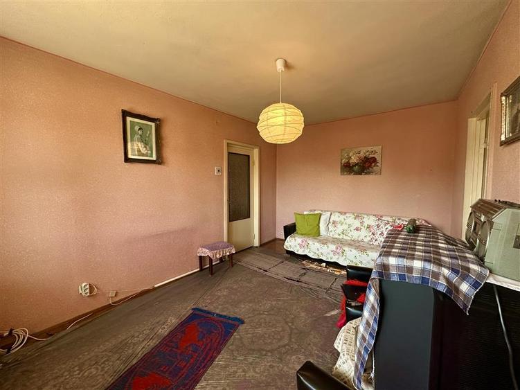 Apartament 3 camere. Zona Aurel Vlaicu, Arad - 3
