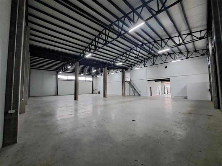 Hala/Spatiu comercial, 1200 mp utili + 1750 mp teren, situat in Baciu! - 4