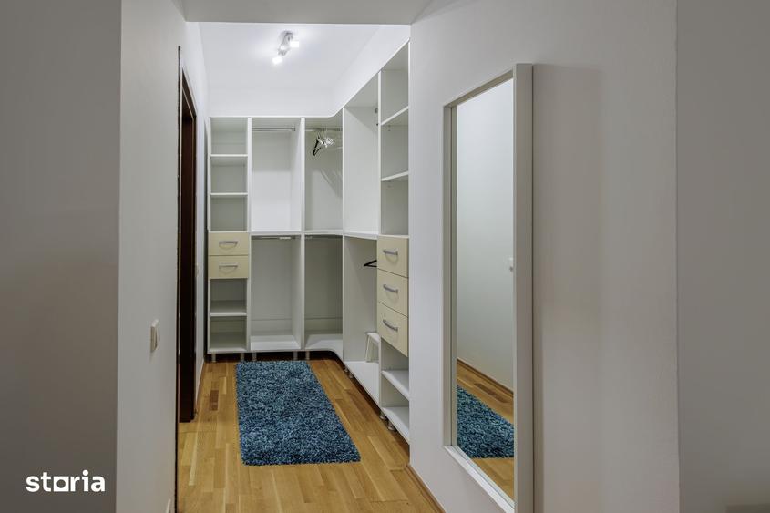 Apartament cu 3 camere, mobilat în Central