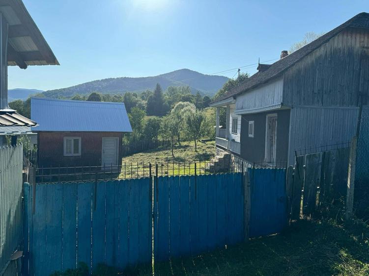 Casa cu teren de vanzare in Gresu, Vrancea 1,642 mp - 1