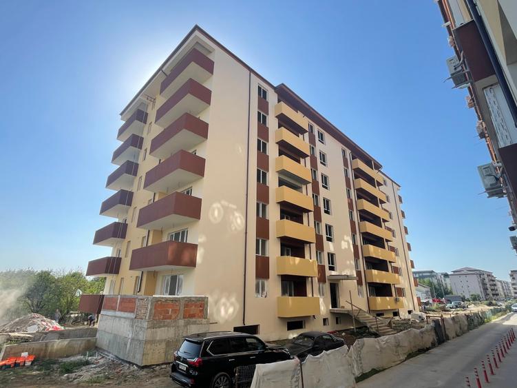 Metrou Aparatorii Patriei (1km) - garsoniera cu curte proprie - 1