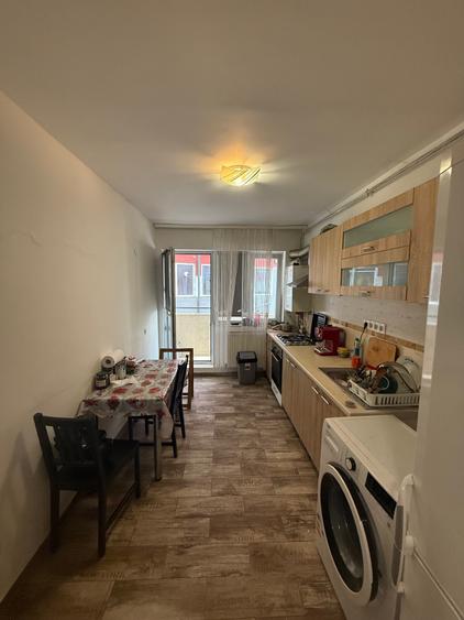 Bragadiru l  3 Camere 100 MP  + Parcare l Etaj 2/5 l STB la Scara l - 22