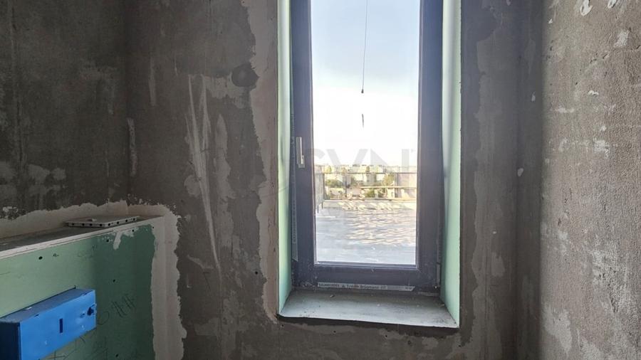 REA1024342 Penthouse de vanzare cu terasa impresionanta - 9