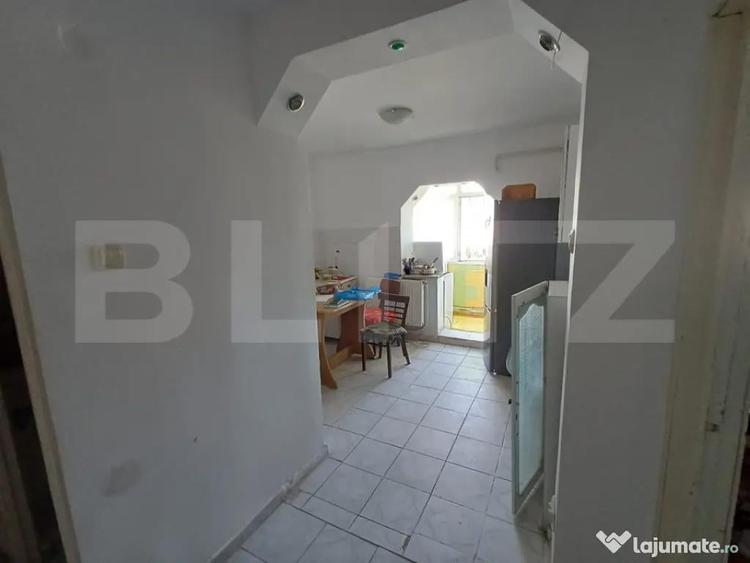 Apartament de vanzare, cu 3 camere, 72 mp, zona parc Debarca - 7