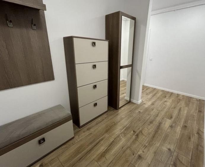 Apartament 2 camere, zona 13 septembrie - 6