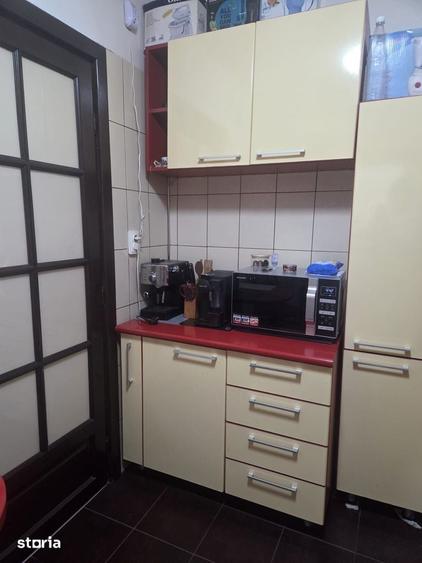 Apartament 3 camere, etaj 1/10, str. Toporasi, Sector 5, balcon, lift - 8