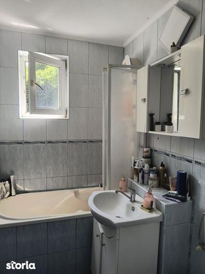 Vand apartament 2 camere - 4