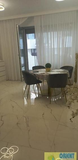 Mamaia Nord, 2 camere, primul rand la mare - 8