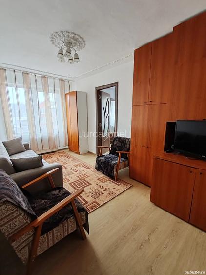 Inchiriez apartament cu 3 camere Govandar Inchiriez apartament cu 3 camere Govandar