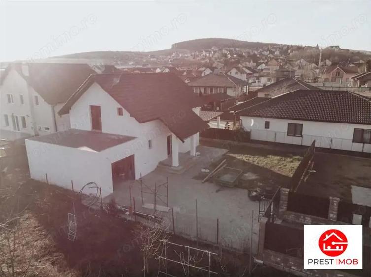 Casa standarde ridicate, la cheie , 4 + camere, cu garaj atasat de casa si 410 mp teren, Sancraiul - 19