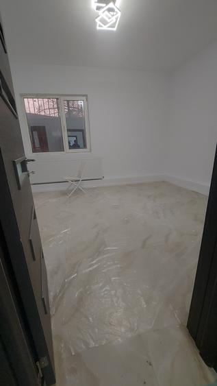 STIRBEI VODA-BERZEI, CASA BOIEREASCA SINGUR CURTE - 1