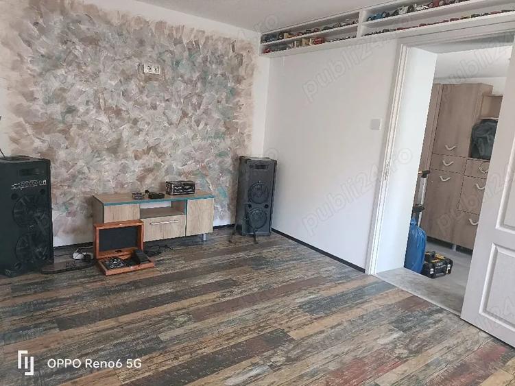 Casă cu 3 camere cu Teren 1000 Mp în Remetea