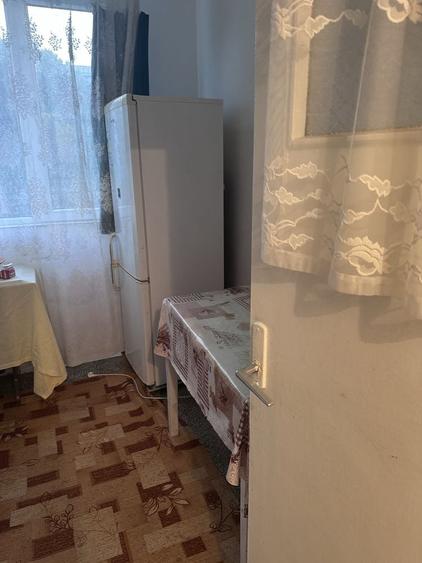 Apartament cu 2 camere semidecomandat în Exterior Vest