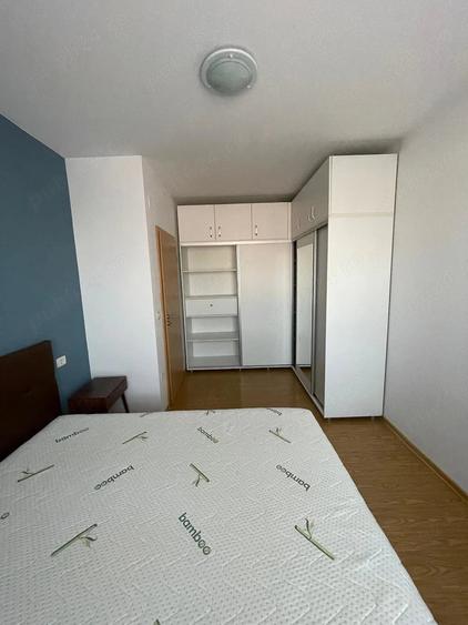 Apartament cu 2 camere decomandat în Dumbrăvița