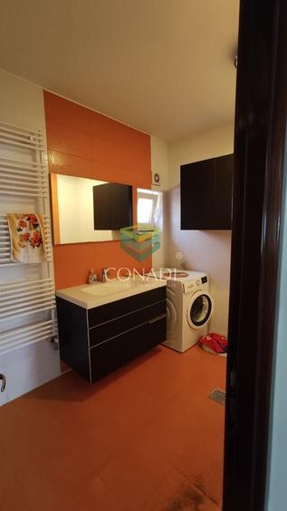 Casă individuală cu 5 camere cu Canalizare în Tamași