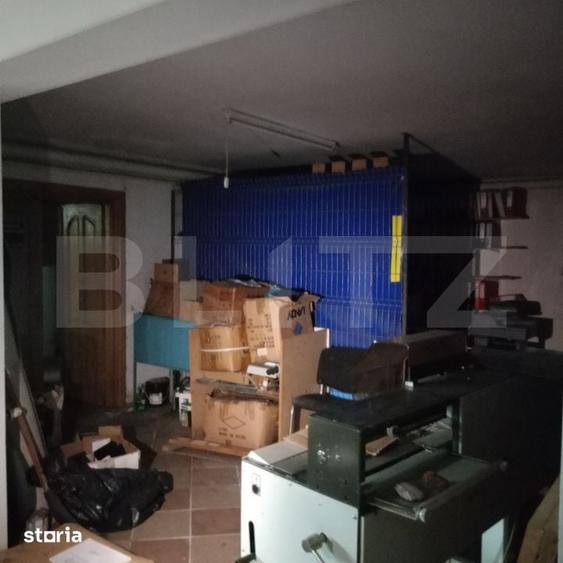 Casă cu 10 camere cu Teren 600 Mp în 22 Decembrie 1989