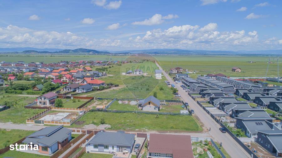 Teren de 683 mp, în Tărlungeni