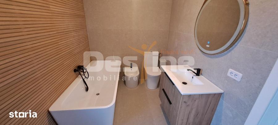 Casă cu 4 camere cu Teren 400 Mp în Copou